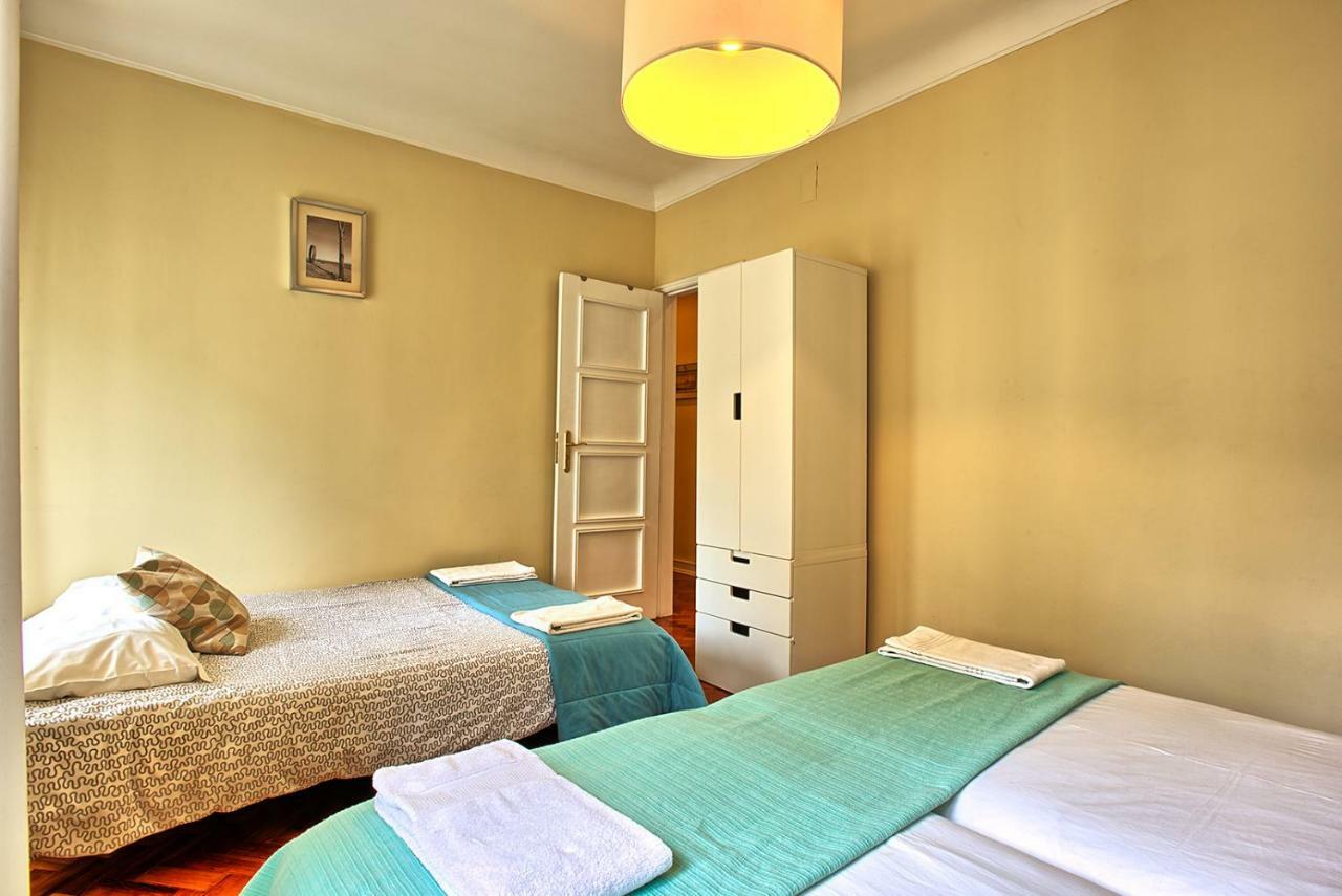 Almirante 3-Four Bedrooms Lisboa Kültér fotó