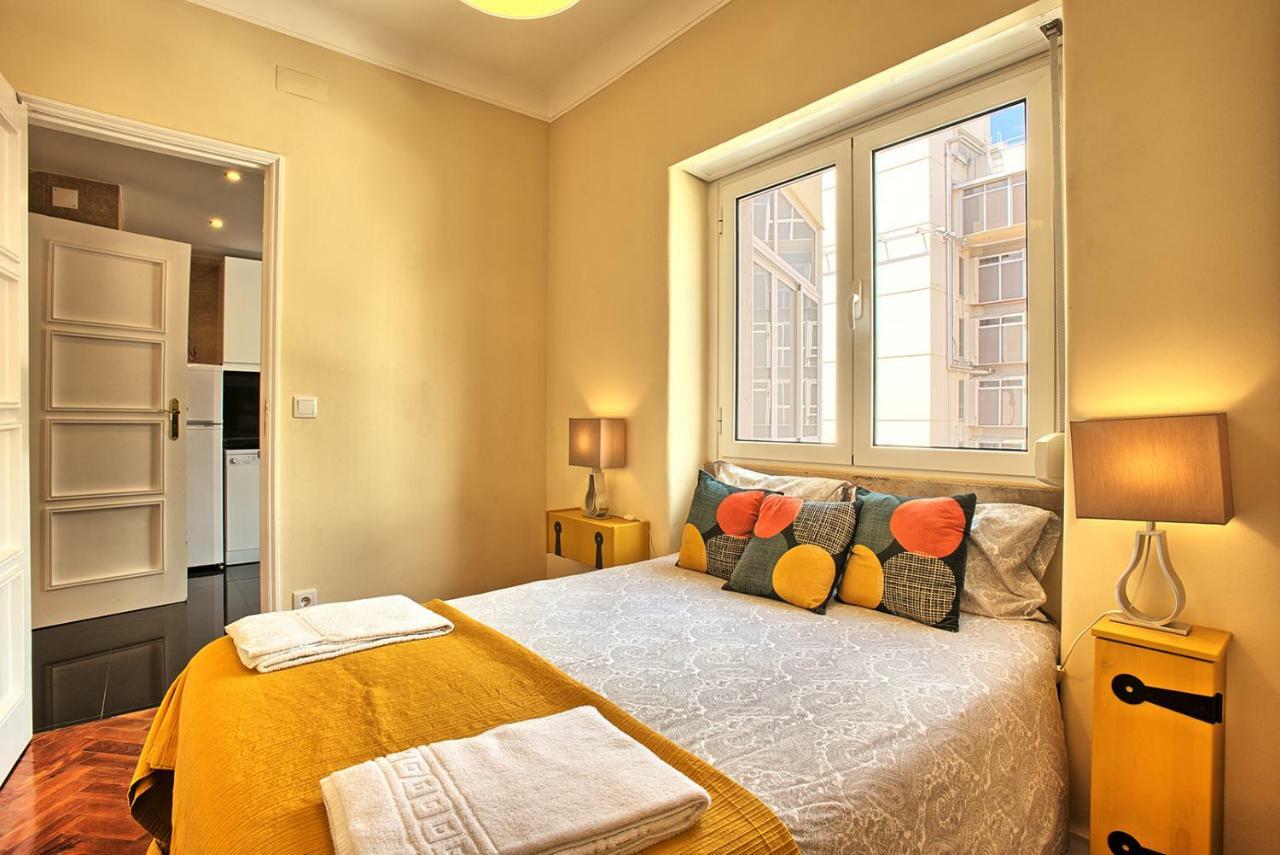 Almirante 3-Four Bedrooms Lisboa Kültér fotó