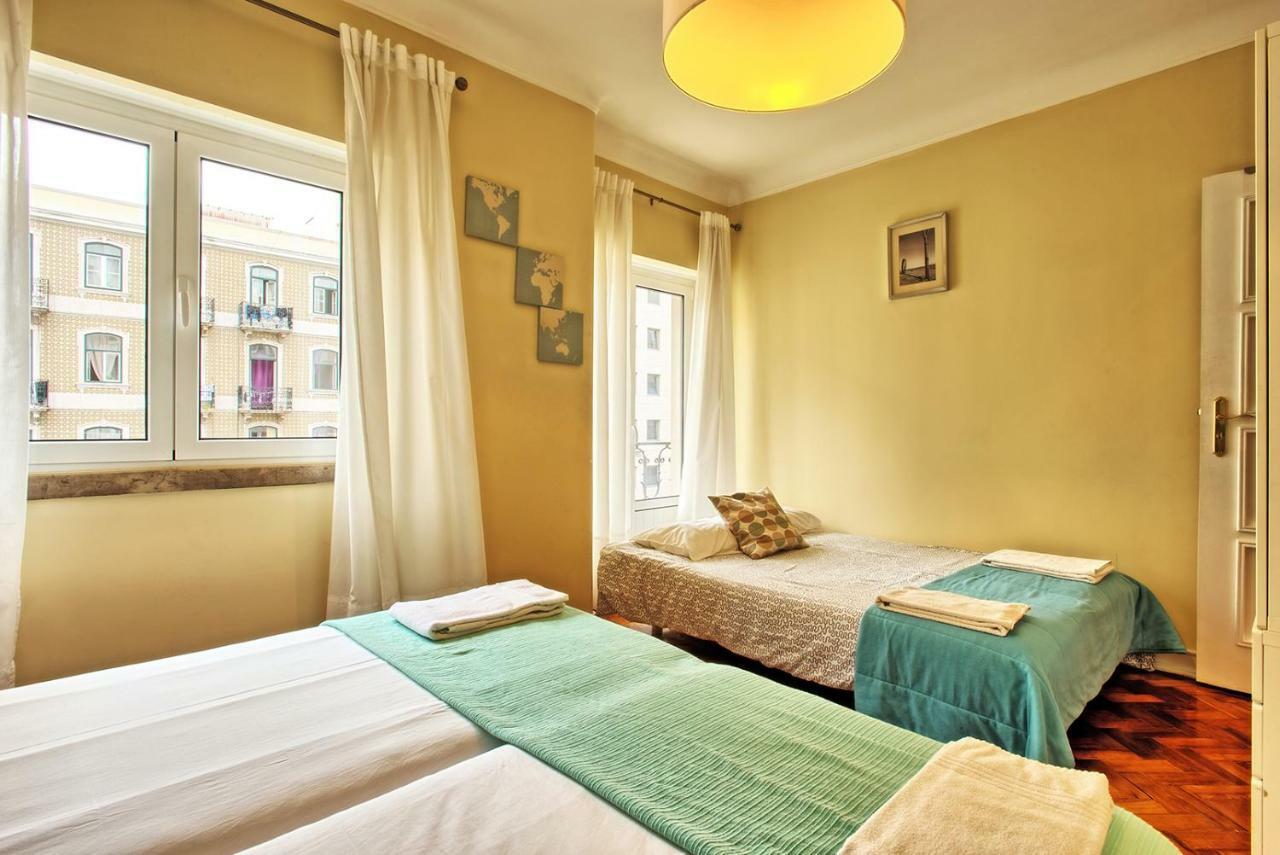 Almirante 3-Four Bedrooms Lisboa Kültér fotó