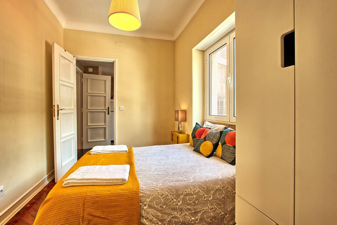 Almirante 3-Four Bedrooms Lisboa Kültér fotó